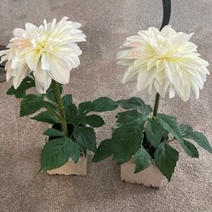 Faux Flowers- Set of 2